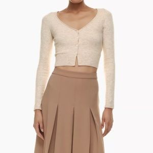 Aritzia Wilfred soft V-neck knit Santorini Cardigan